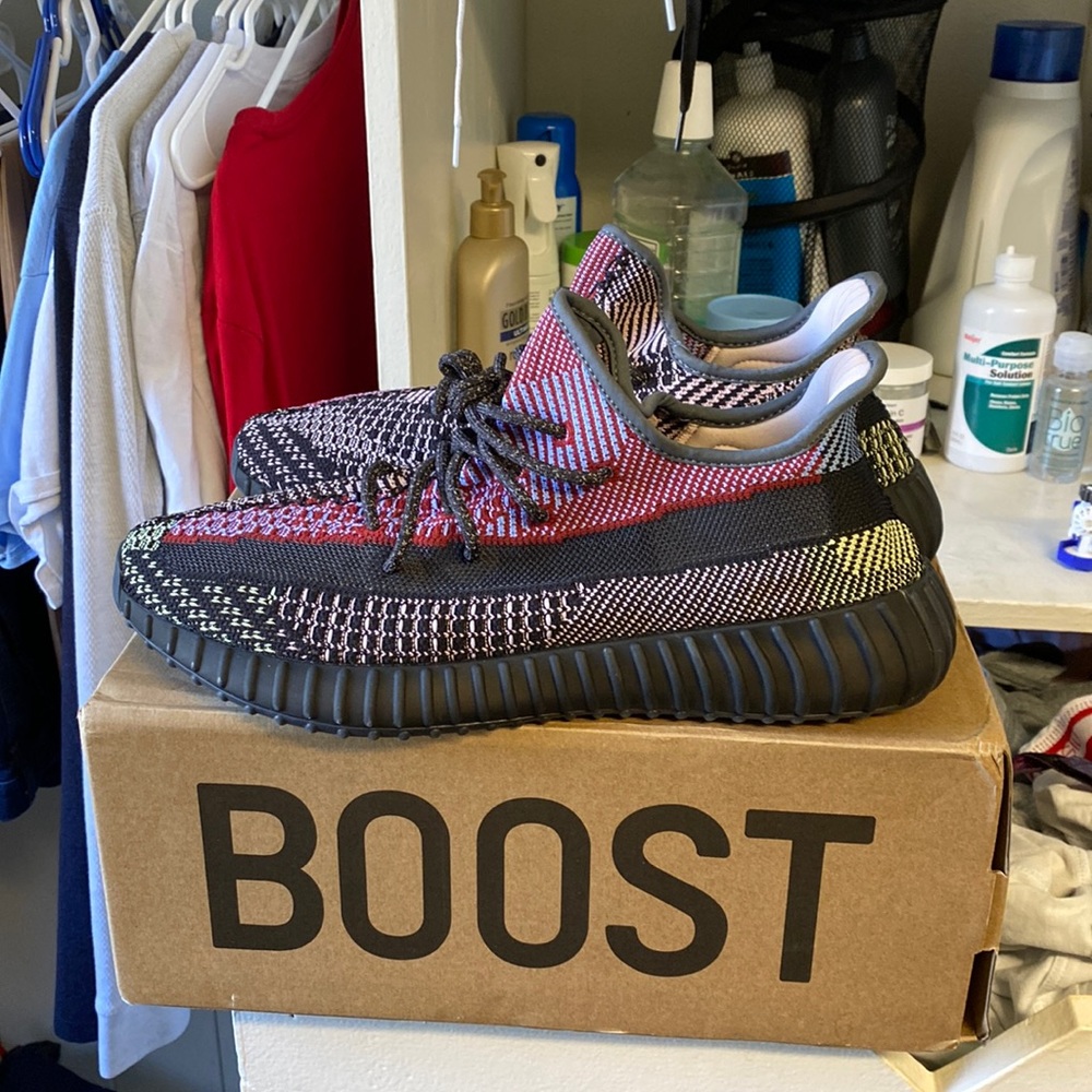 Yeezy Boost 350 V2 Yecheil